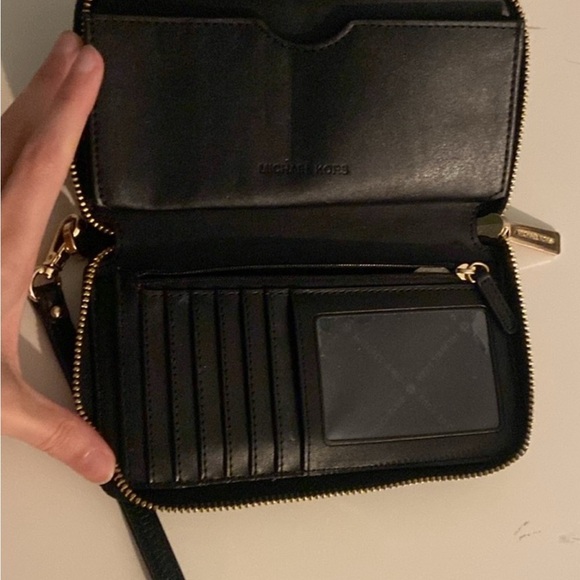 Michael Kors Black pebbled Leather Wristlet Wallet EUC - Picture 4 of 4